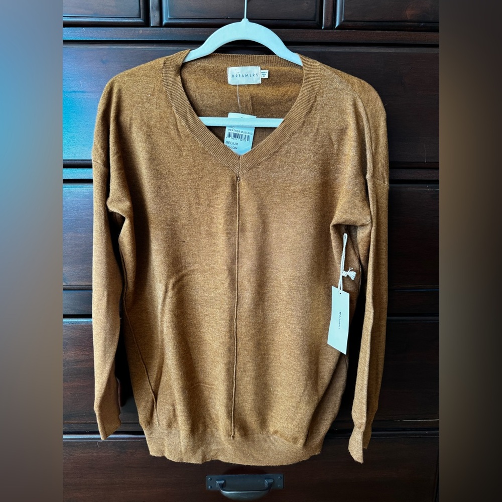 Dreamers, brown lightweight soft sweater